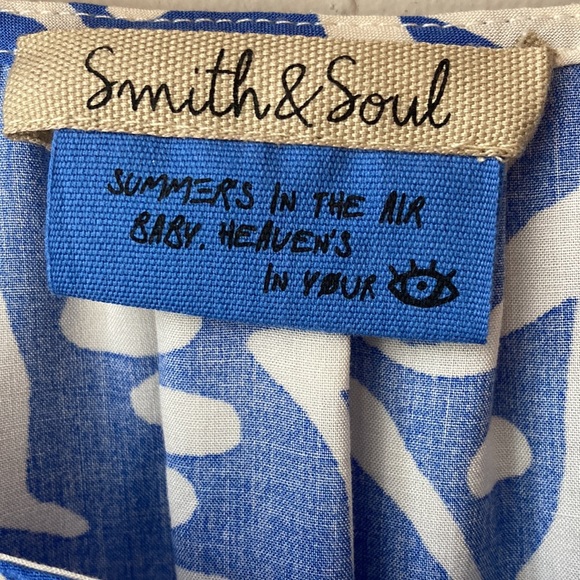 Smith & Soul abstract print short sleeve top size small - Picture 4 of 13